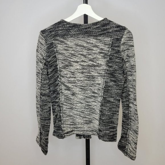 𝅺Calvin Klein Sweater - Picture 4 of 5